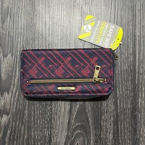 Travel Safe RFID Blocking Wristlet